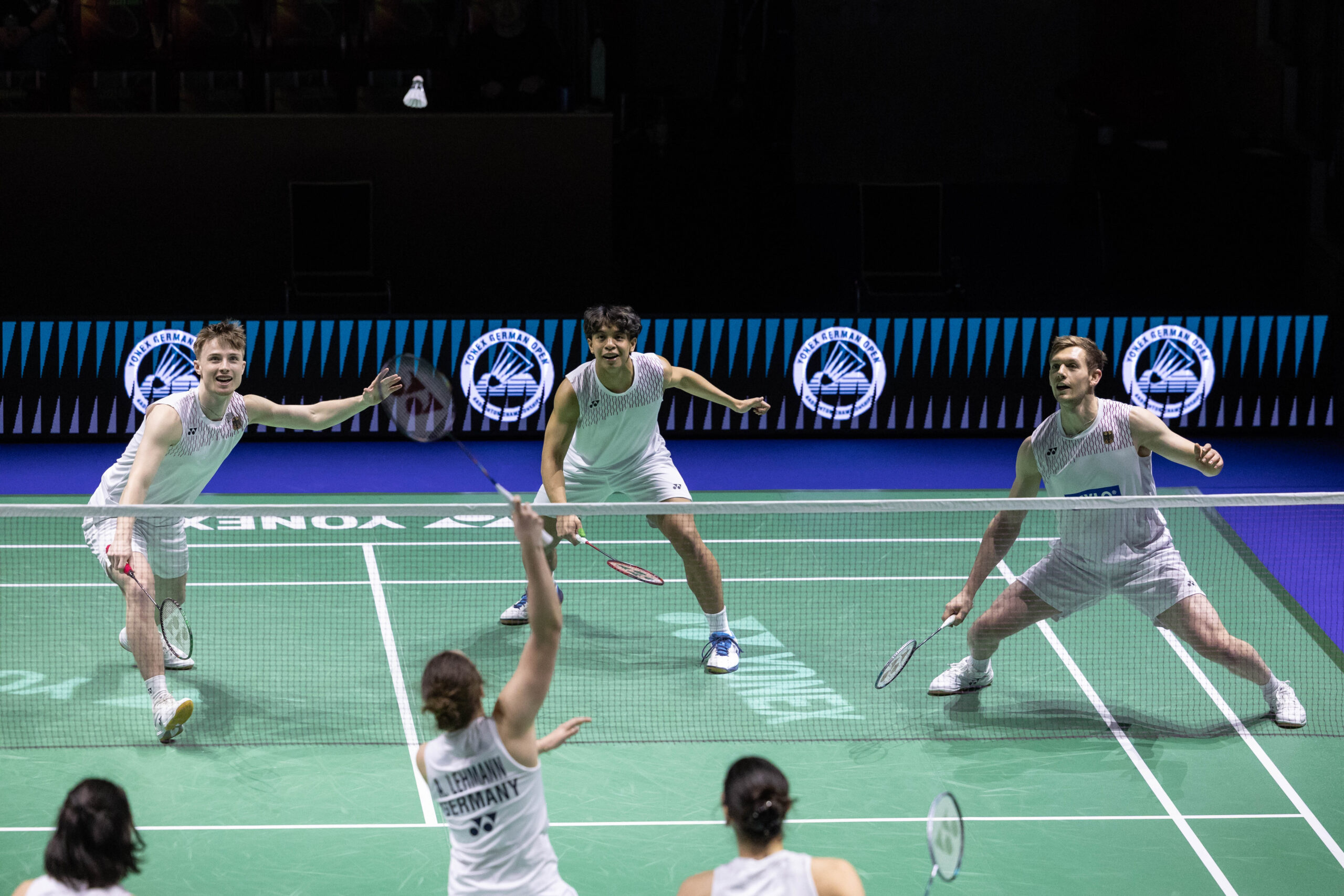 YONEX Crosswind 70 im Triple-Test